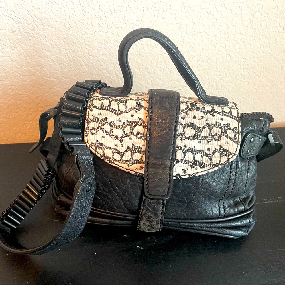 Fabiola Pedrazzini Cross Body Hand Bag ⭐️BUNDLE & SAVE ⭐️